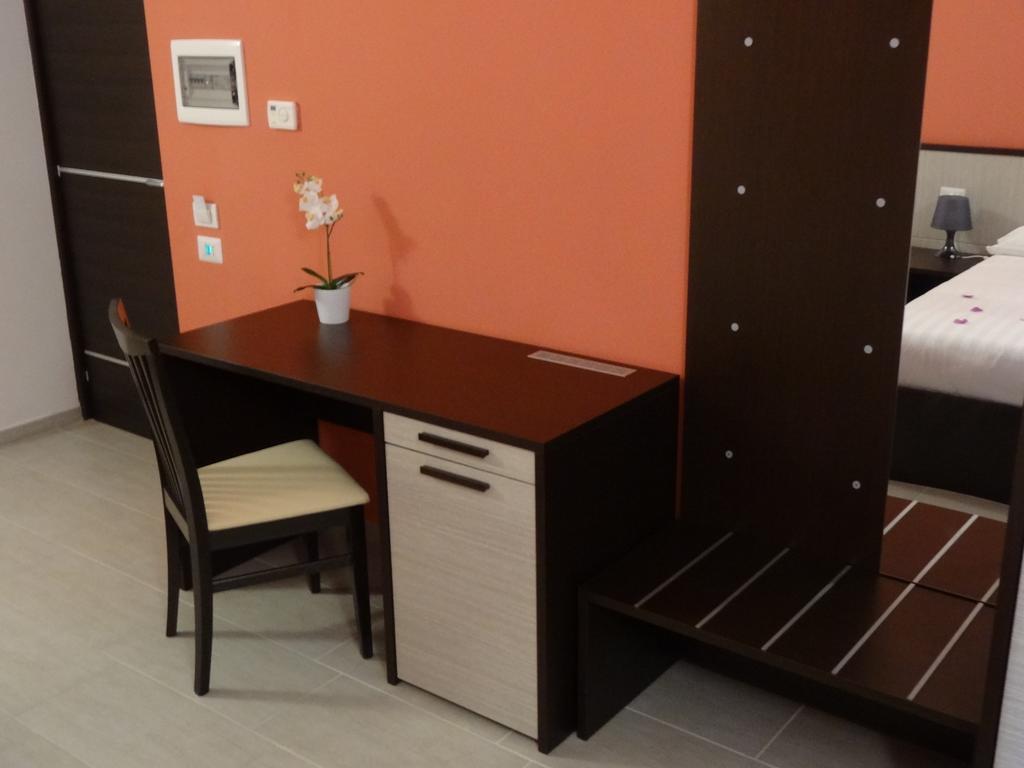 Affittacamere Rooms Di Matteo San Paolo di Iesi Exteriér fotografie